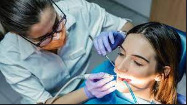 Choosing the Right Dental Center for a Healthy Smile