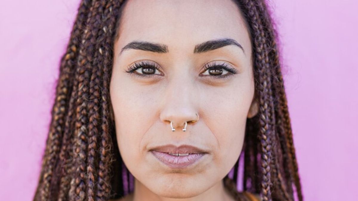 Everything You Need to Know About vertical labret Piercings: A Comprehensive Guide